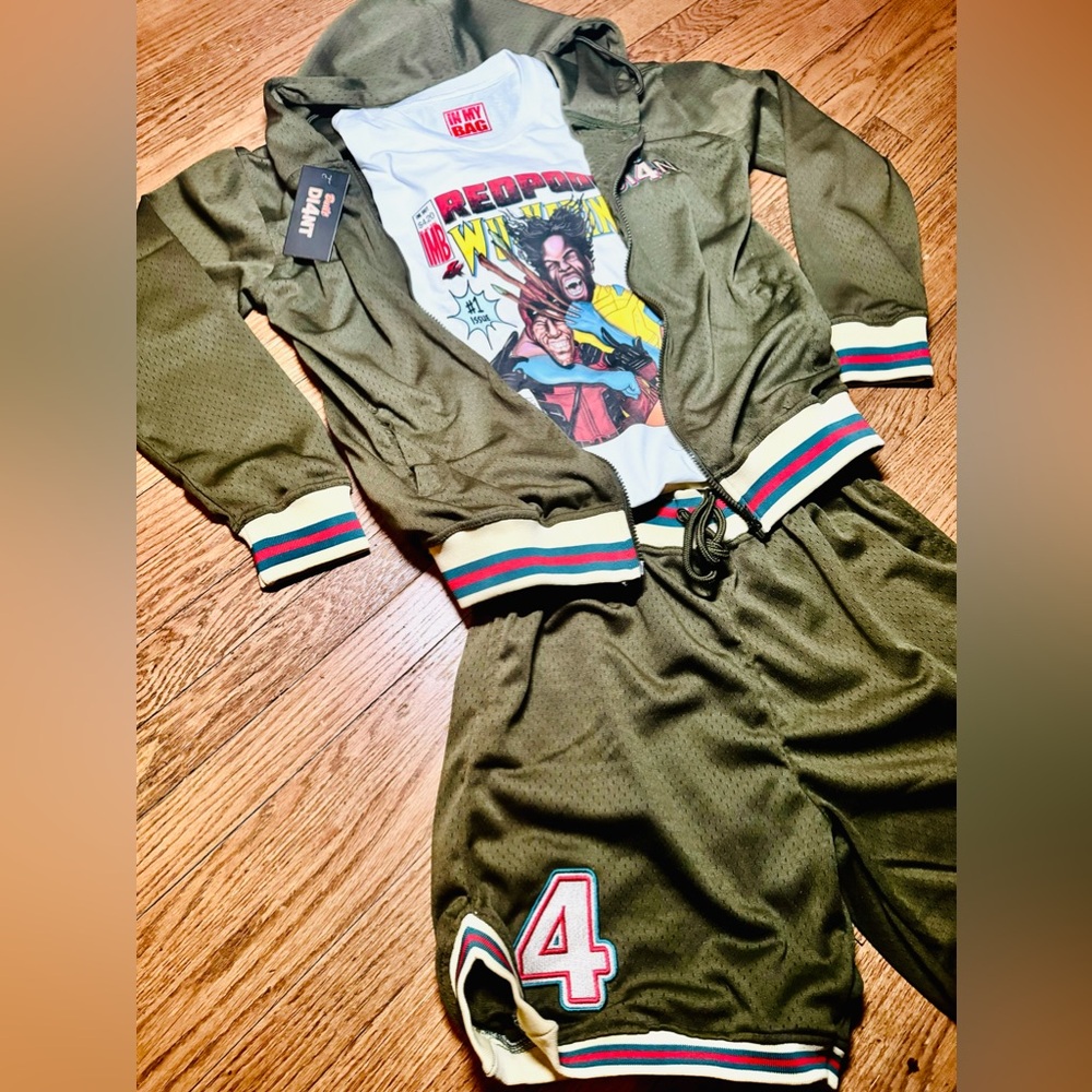 Olive grn mesh short set w/matching hoodie. From our “Built DI4NT” Collection.